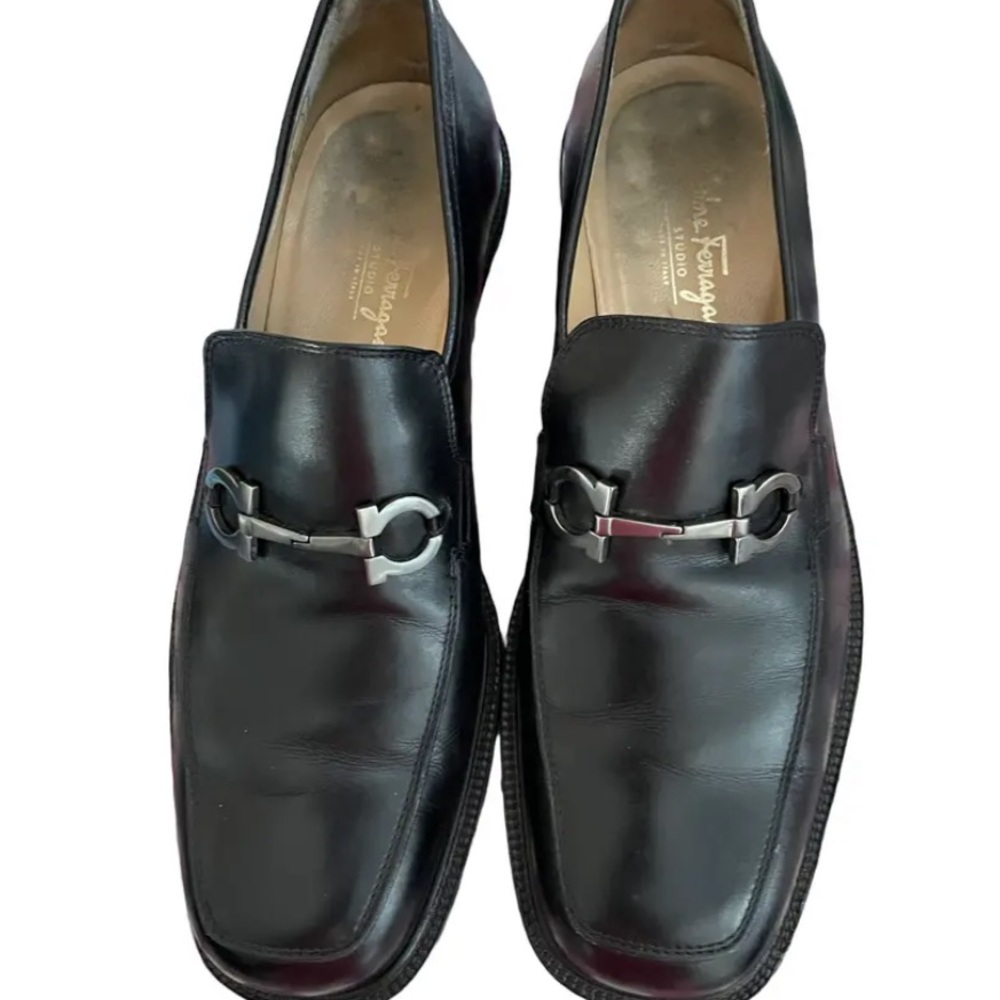SALVATORE FERRAGAMO Loafers